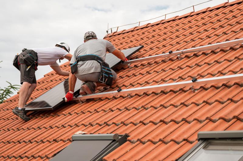 Comment choisir un installateur solaire qualifié pour votre projet ?